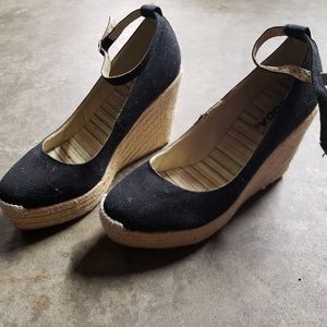 Soda espadrille wedges - Size 9